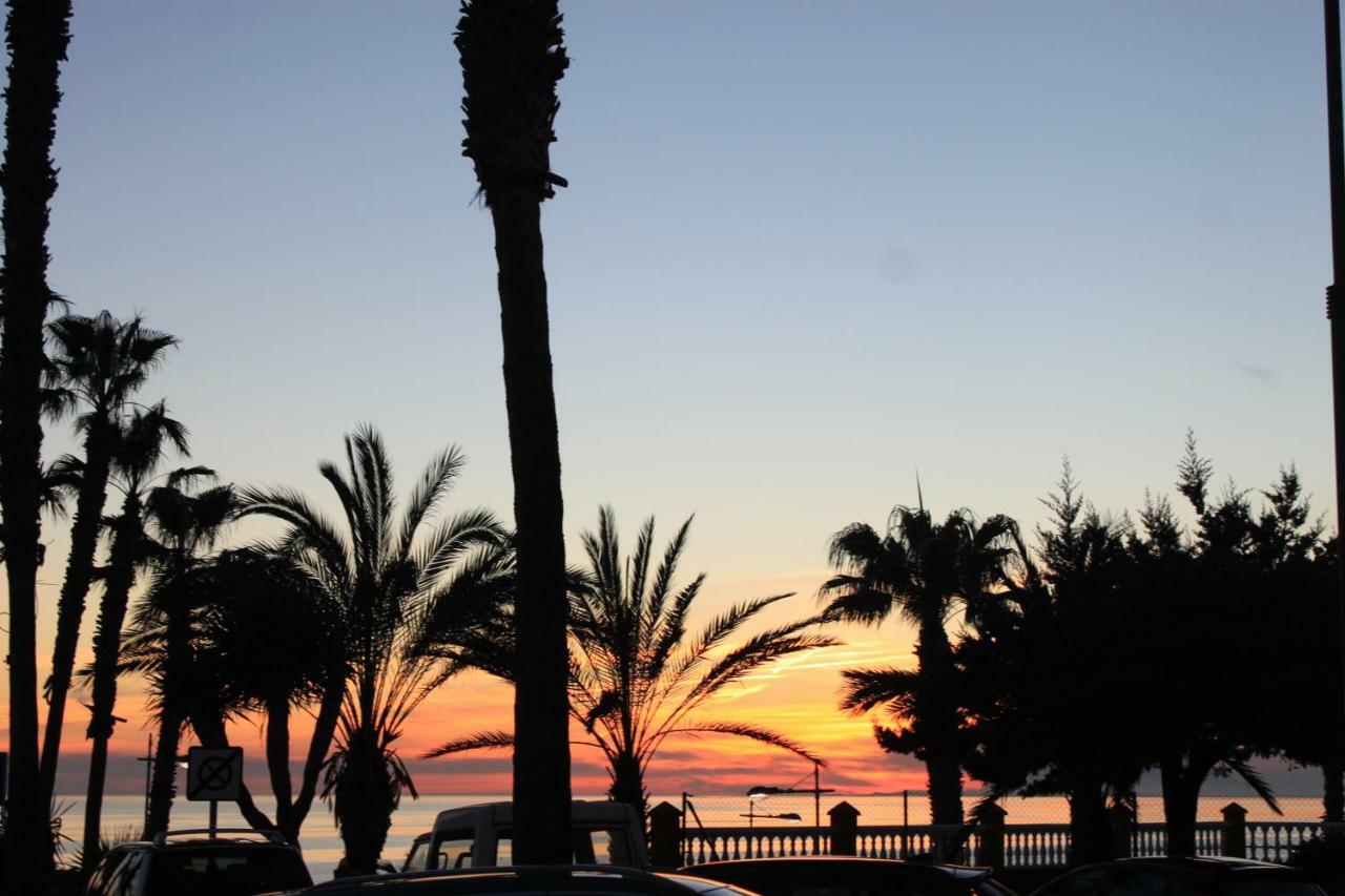 Centro Cristo Rey Hotel Torrox Eksteriør billede